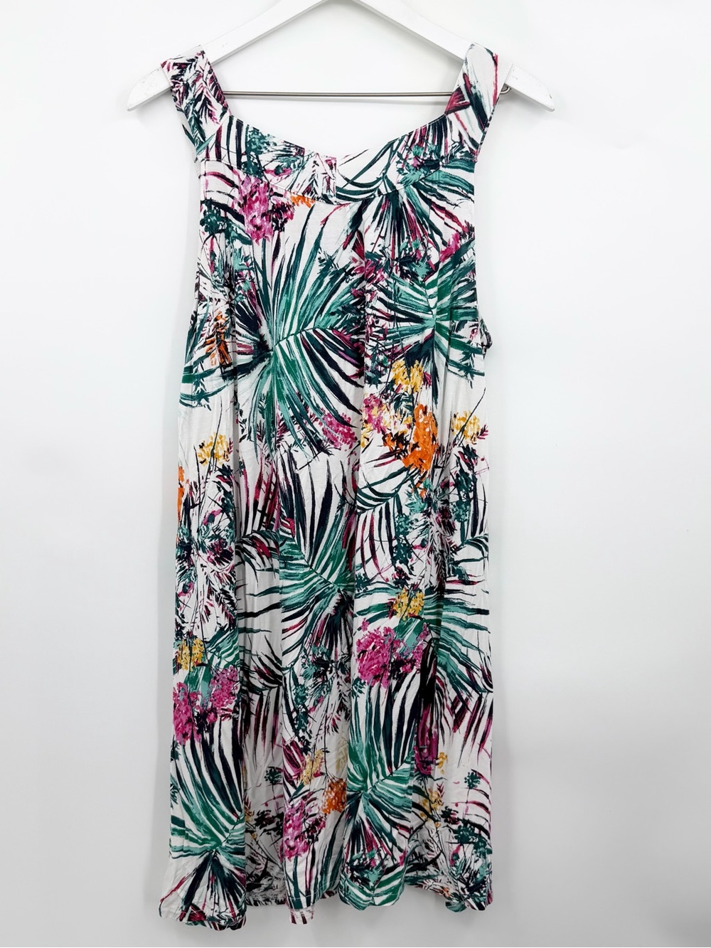 Lane Bryant Sleeveless Pullover Tropical Print Dress Knee Print Plus Size 14/16